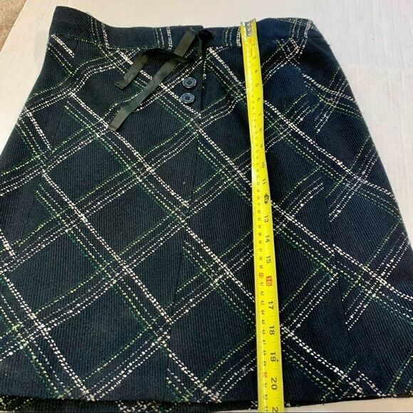 Dalia plaid skirt button and ribbon tie detail - Picture 4 of 7